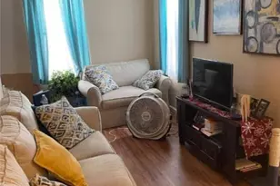 866 E High St, Pottstown, PA 19464 - Photo 4