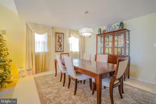 245 Barclay Cir, Cheltenham, PA 19012 - Photo 8