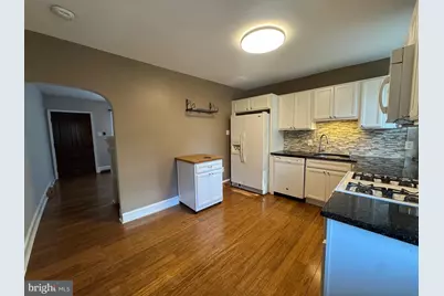 317 W 4th Avenue, Conshohocken, PA 19428 - Photo 8