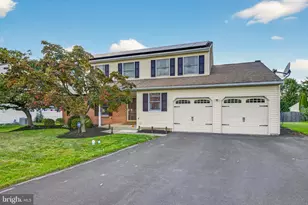 1520 Fairgrounds Rd, Hatfield, PA 19440 - Photo 2