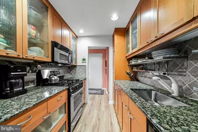 1640 Oakwood Drive #W114, Narberth, PA 19072 - Photo 10