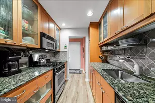 1640 Oakwood Dr, Narberth, PA 19072 - Photo 10