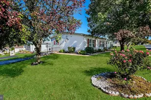 10 Bentwood Ct W, Harleysville, PA 19438 - Photo 4