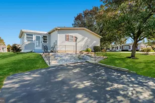 10 Bentwood Ct W, Harleysville, PA 19438 - Photo 24