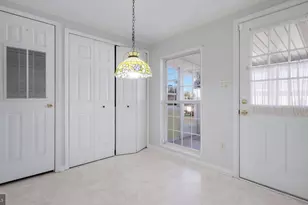 10 Bentwood Ct W, Harleysville, PA 19438 - Photo 14