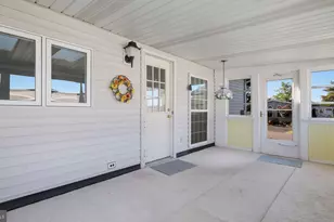 10 Bentwood Ct W, Harleysville, PA 19438 - Photo 16