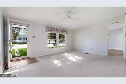 10 Bentwood Ct W, Harleysville, PA 19438 - Photo 6