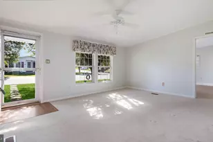 10 Bentwood Ct W, Harleysville, PA 19438 - Photo 6