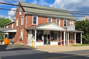 772 Main St, Pennsburg, PA 18073 - Photo 2