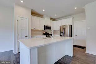 1050 Moscariello Ln, Royersford, PA 19468 - Photo 6