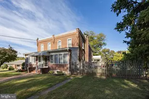 335 Arch St, Royersford, PA 19468 - Photo 2