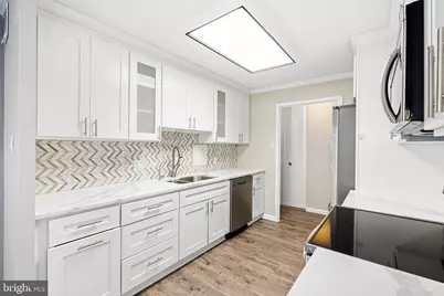 1001 City Avenue #EC-107, Wynnewood, PA 19096 - Photo 4