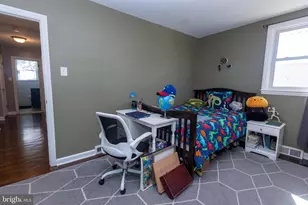 2937 Keenwood Rd, Norristown, PA 19403 - Photo 14