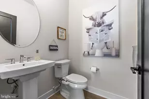 908 Laurens Aly, King of Prussia, PA 19406 - Photo 18