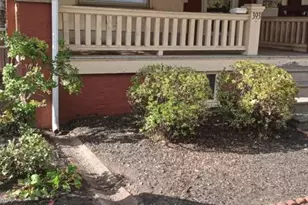 393 N York St, Pottstown, PA 19464 - Photo 1