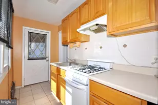 223 Ryers Ave, Cheltenham, PA 19012 - Photo 18