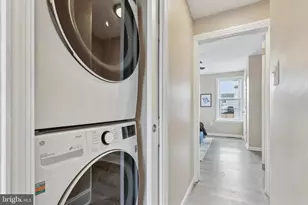 29 W 2nd St, Bridgeport, PA 19405 - Photo 14