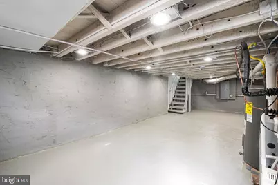 725 W Lafayette Street, Norristown, PA 19401 - Photo 24