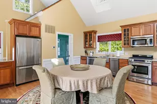 107 E Mill Rd, Flourtown, PA 19031 - Photo 20