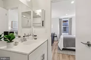 952 Riverplace Dr, Conshohocken, PA 19428 - Photo 22