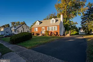 14 Norwyn Rd, Hatboro, PA 19040 - Photo 2