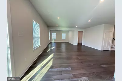 1045 Miles Court, Cheltenham, PA 19012 - Photo 8