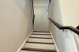 1045 Miles Ct, Cheltenham, PA 19012 - Photo 30