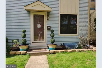 302 Hancock Court, North Wales, PA 19454 - Photo 2