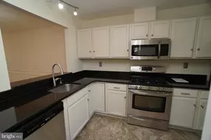 2000 Harvard Dr, North Wales, PA 19454 - Photo 6