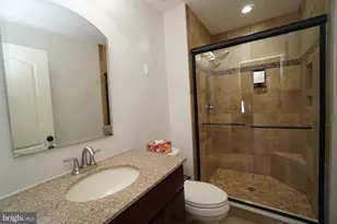 2000 Harvard Dr, North Wales, PA 19454 - Photo 28