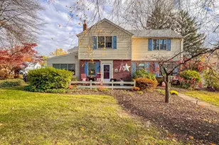 122 Garden Rd, Oreland, PA 19075 - Photo 2