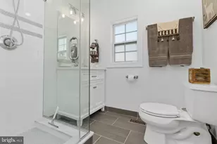 528 Lower E Valley Forge Rd, King of Prussia, PA 19406 - Photo 18