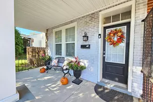 528 Lower E Valley Forge Rd, King of Prussia, PA 19406 - Photo 2