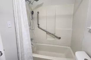 743 E Moore St, Norristown, PA 19401 - Photo 18