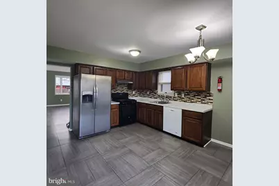 743 E Moore Street, Norristown, PA 19401 - Photo 8