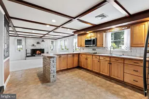 351 Riverview Rd, King of Prussia, PA 19406 - Photo 18