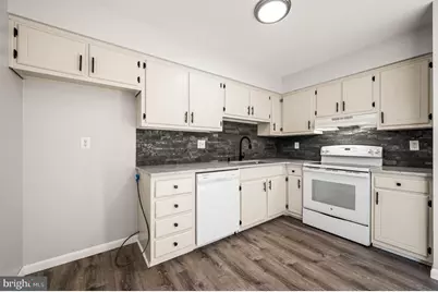 2404 Walnut Ridge, Pottstown, PA 19464 - Photo 10