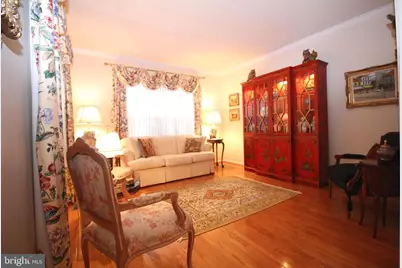 376 Hobson Place, Blue Bell, PA 19422 - Photo 4