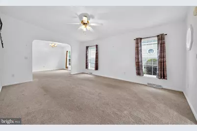 601 Village Way, Royersford, PA 19468 - Photo 4