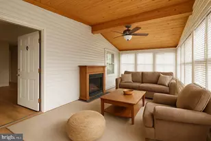 331 Farm Ln, North Wales, PA 19454 - Photo 2