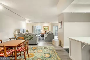 11004 Valley Forge Cir, King of Prussia, PA 19406 - Photo 8