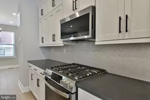 328 Walnut St, Collegeville, PA 19426 - Photo 10