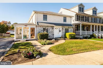 219 W 11th Avenue, Conshohocken, PA 19428 - Photo 2