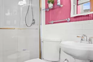 219 W 11th Ave, Conshohocken, PA 19428 - Photo 16