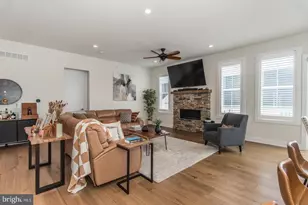 505 Galleria St, Dresher, PA 19025 - Photo 10