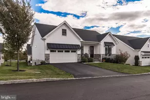 505 Galleria St, Dresher, PA 19025 - Photo 2