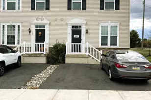 101 Kati Ct, Gilbertsville, PA 19525 - Photo 2