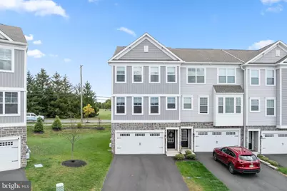 150 Larrabee Way, Royersford, PA 19468 - Photo 1