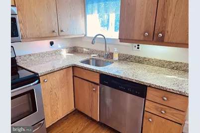 111 Chestnut Avenue, Narberth, PA 19072 - Photo 8