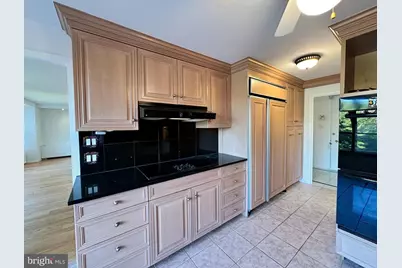 1001 City Avenue #W-405, Wynnewood, PA 19096 - Photo 8